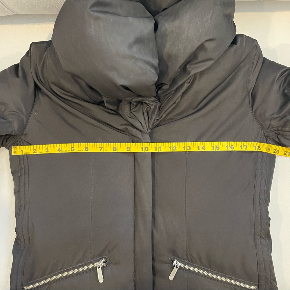 Michael Kors Coat w/versatile hood, zipper and snaps - Picture 14 of 16